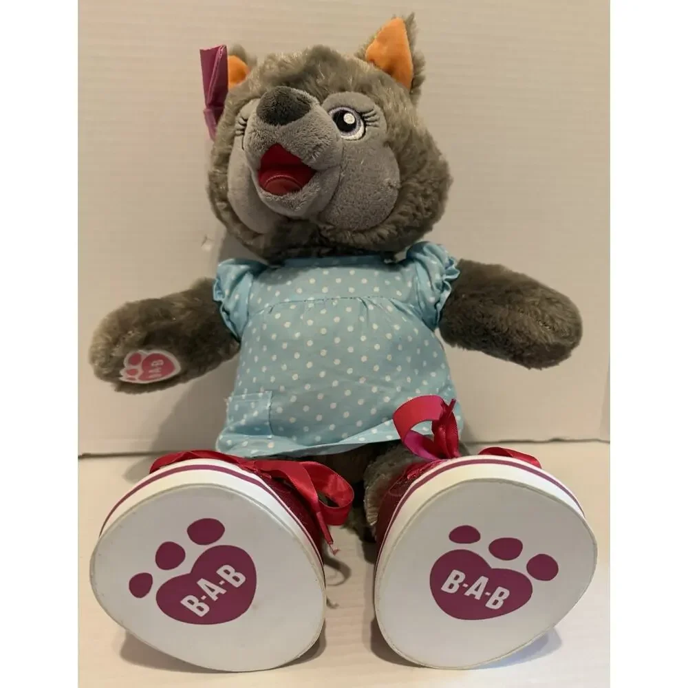 Violet The Gray Wolf, Build A Bear Great Wolf Lodge Plush 16